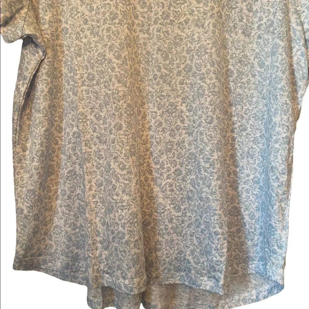 Joie 100% Linen Short Sleeve Blue and White Floral Top